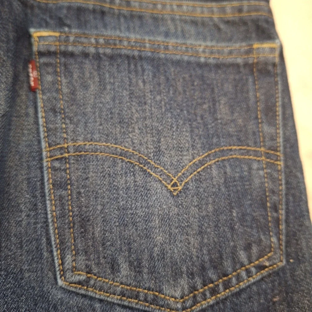 Levi's 517 Jeans Mens 32x32 Blue Bootcut Dark Wash Denim 00517-0217 Classic